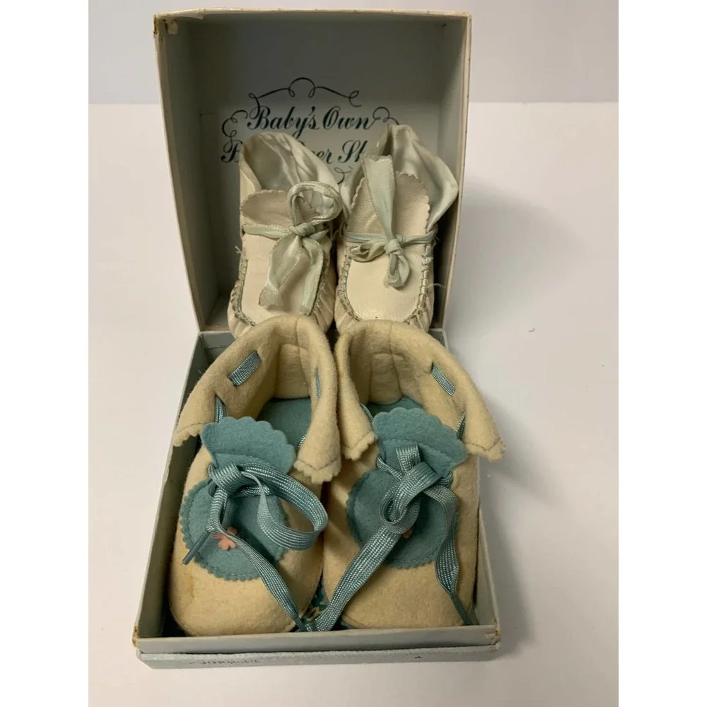 Vintage Baby Dear‎ Moccasins Lot of 2